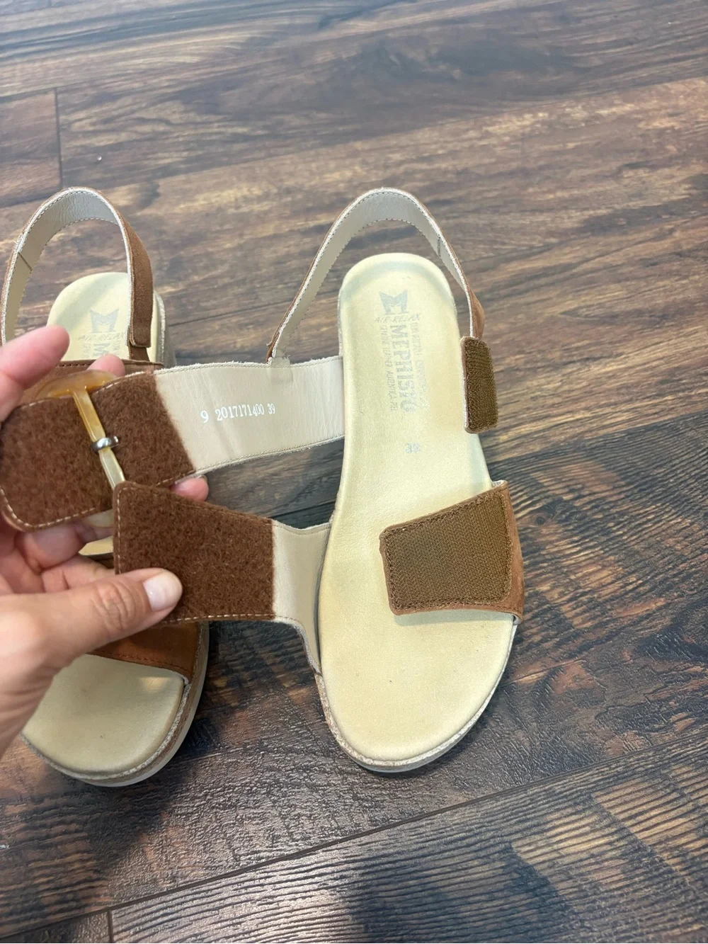 Mephisto Giulia Leather Wedge Heel Sandal Comfort Hazelnut Brown Size 9